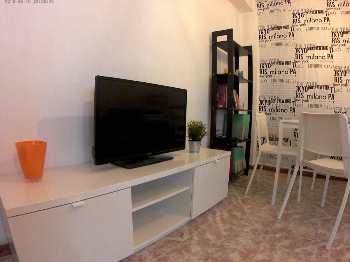Vut Puente De Hierro Apartman Zaragoza Kültér fotó